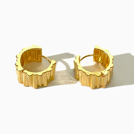 Peri'sbox Stylish 90s Crinkled Gold Silver Plated Chunky Wide Thick Hoop Huggie Earrings Women's Simple Everyday Jewellery Gifts