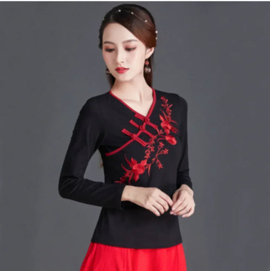 Ethnic Style Streetwear Women’s Shirt – Vintage Y2K Casual Embroidered T-Shirt