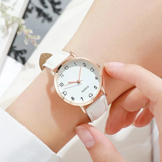 Women's Simple Vintage Watches for Women Dial Wristwatch Leather Strap Wrist Watch High Quality Ladies Casual Bracelet Watches